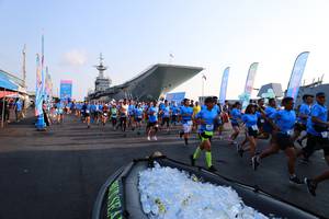 BIB: 
                            <button type="button" onclick="openModal(3392714)" class="btn btn-primary btn-sm float-right btn-popup" data-toggle="modal" data-target=".modal-high-quality">
                        <i class="fas fa-shopping-cart"></i> Add to Cart
                    </button>
                                            <button type="button" onclick="isThisMe(3392714, true)" class="btn btn-success btn-sm float-right btn-popup btn-isme hidden" data-toggle="tooltip" data-placement="bottom" title="นี่คือรูปของคุณใช่ไหม คลิกที่นี่เพื่อเอาเข้าอัลบั้ม">
                        <i class="fas fa-plus"></i> Add to album
                    </button>
                    <button type="button" onclick="isThisMe(3392714, false)" class="btn btn-warning btn-sm float-right btn-popup btn-isnotme hidden">
                        <i class="fas fa-ban"></i> Remove from album
                    </button>